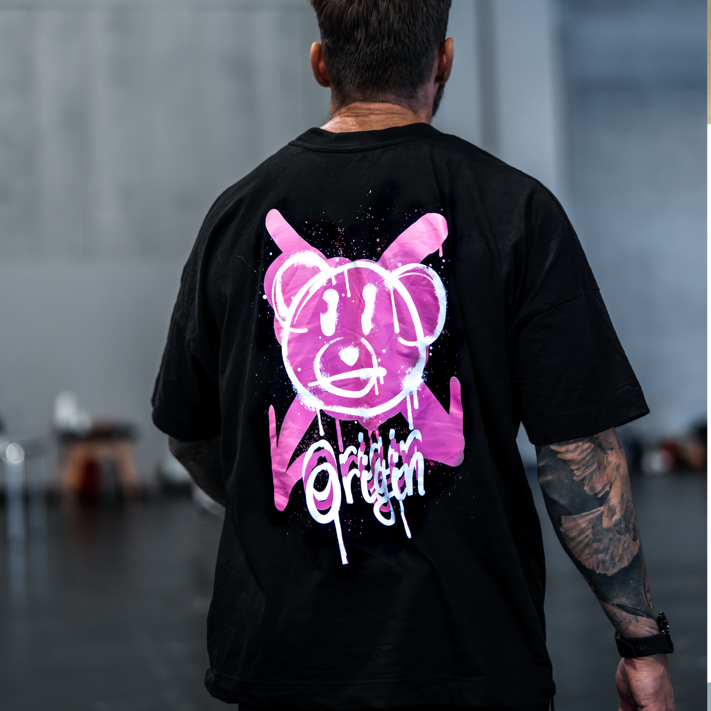 Origin Spray-Teddy Black Tee