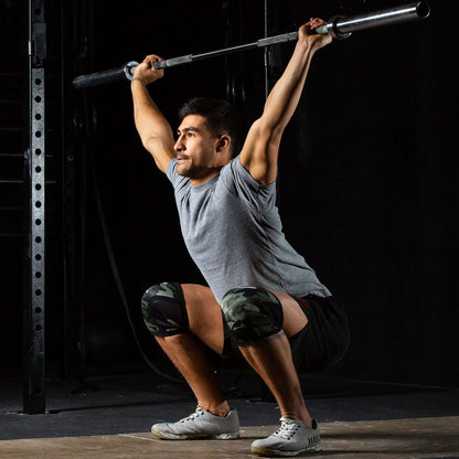 Overhead squat in Murgs 7mm camo Knee sleeves